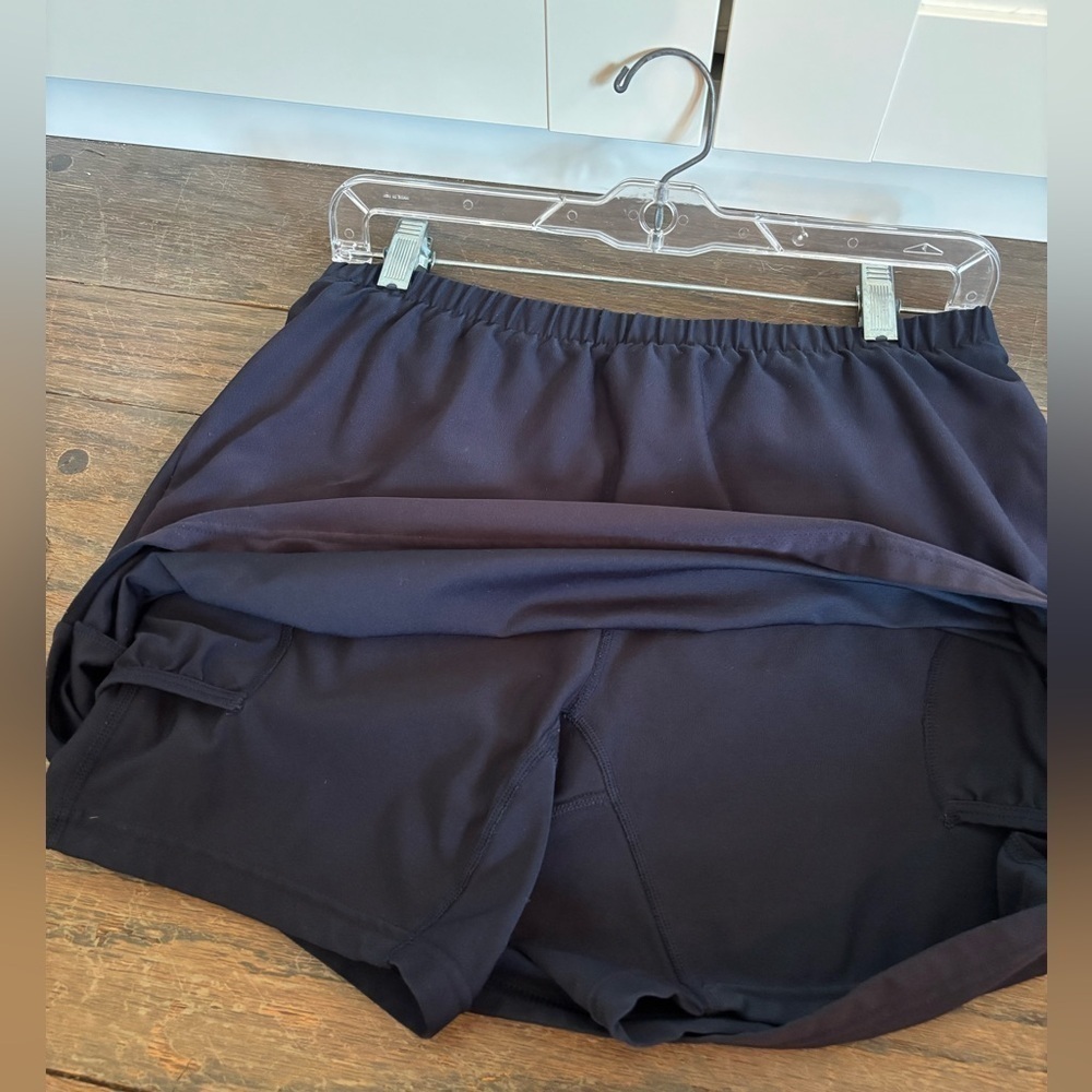 Nike Black Women's Skort in Black Size Medium Tennis Golf Pickleball - Picture 3 of 5